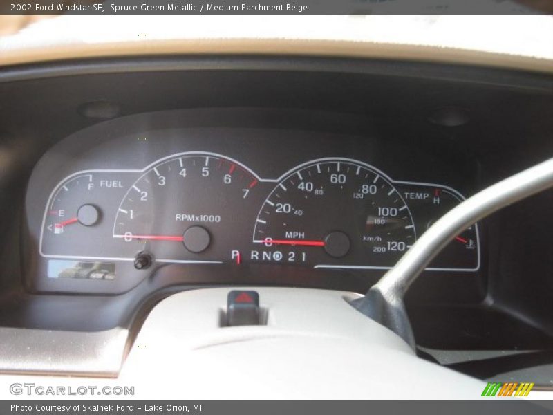 Spruce Green Metallic / Medium Parchment Beige 2002 Ford Windstar SE