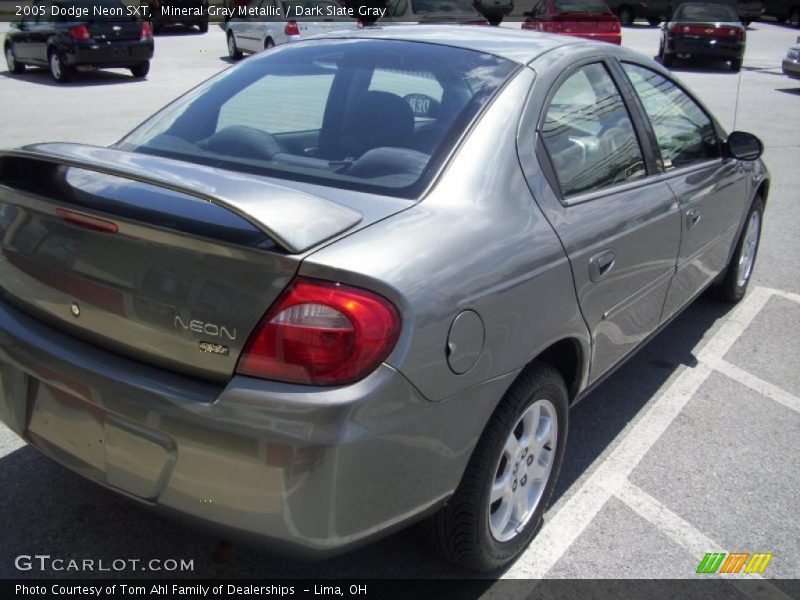 Mineral Gray Metallic / Dark Slate Gray 2005 Dodge Neon SXT