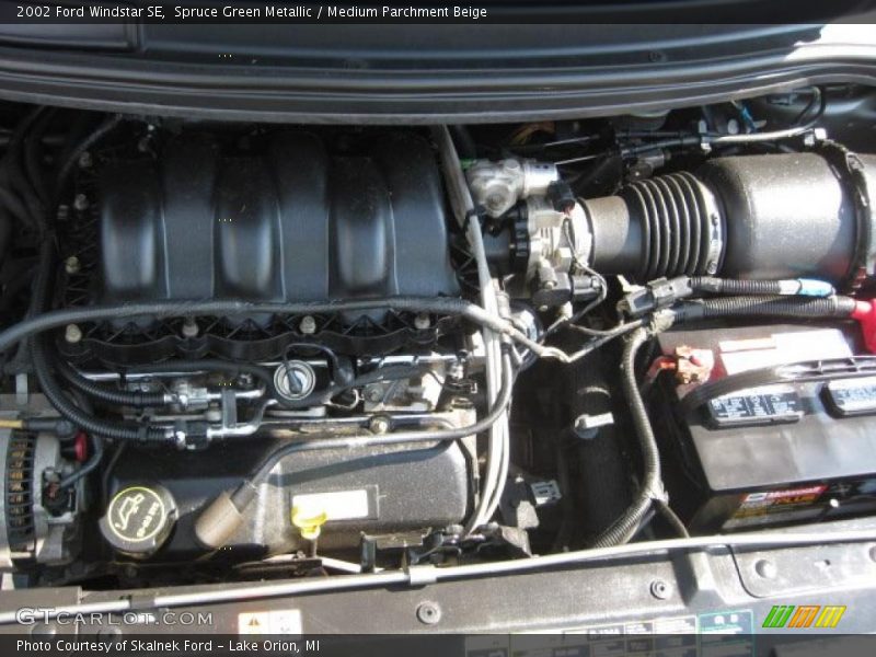 Spruce Green Metallic / Medium Parchment Beige 2002 Ford Windstar SE