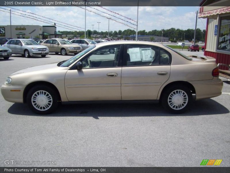 Light Driftwood Metallic / Neutral 2005 Chevrolet Classic
