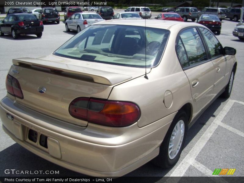 Light Driftwood Metallic / Neutral 2005 Chevrolet Classic