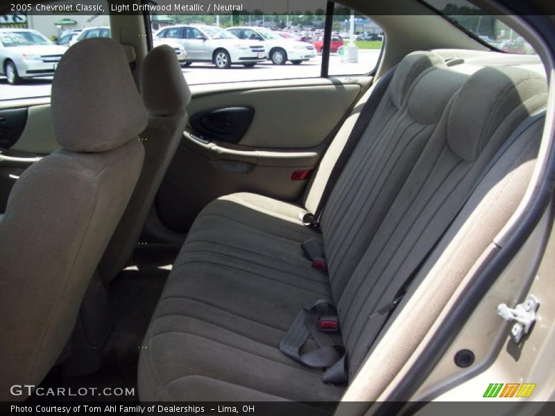 Light Driftwood Metallic / Neutral 2005 Chevrolet Classic