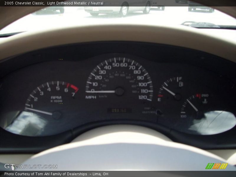 Light Driftwood Metallic / Neutral 2005 Chevrolet Classic