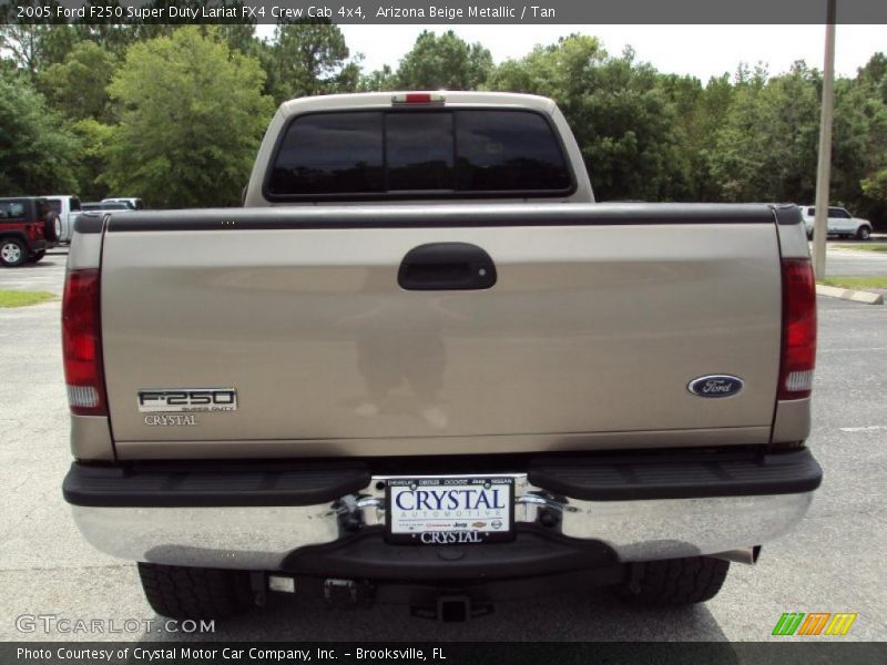 Arizona Beige Metallic / Tan 2005 Ford F250 Super Duty Lariat FX4 Crew Cab 4x4