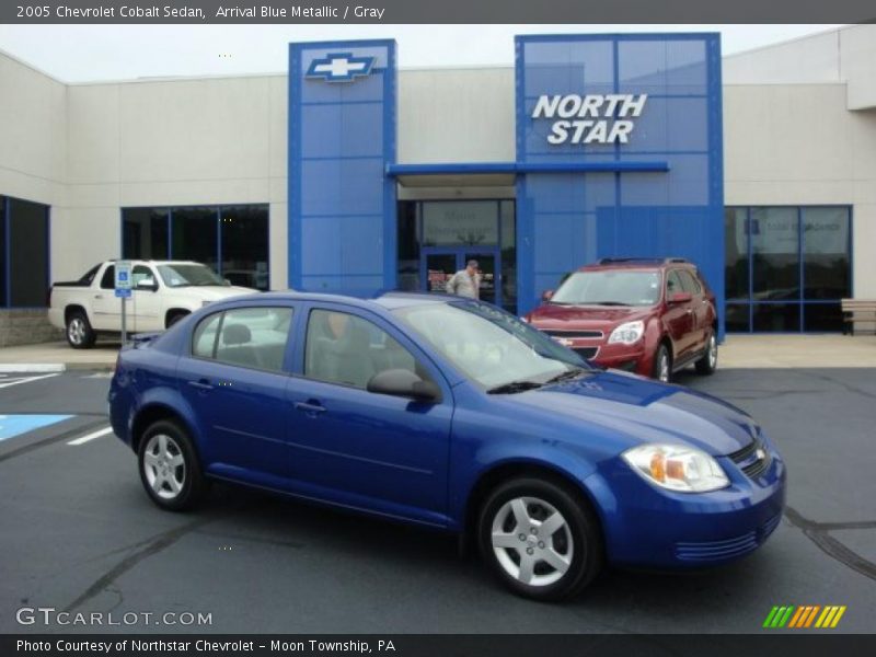 Arrival Blue Metallic / Gray 2005 Chevrolet Cobalt Sedan