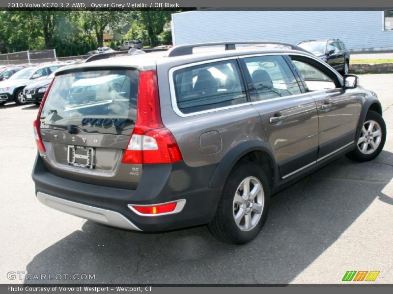 Oyster Grey Metallic / Off Black 2010 Volvo XC70 3.2 AWD