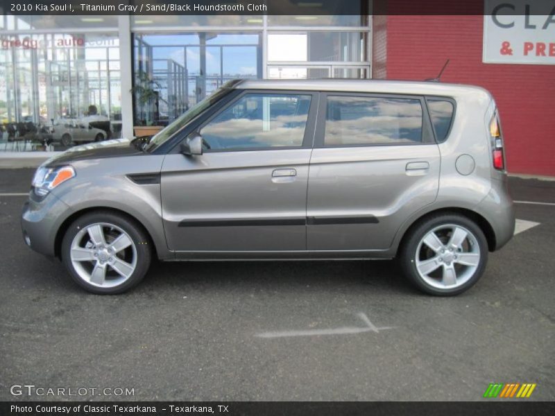 Titanium Gray / Sand/Black Houndstooth Cloth 2010 Kia Soul !