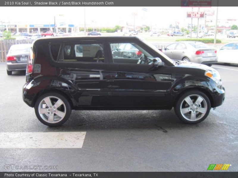 Shadow Black / Sand/Black Houndstooth Cloth 2010 Kia Soul !