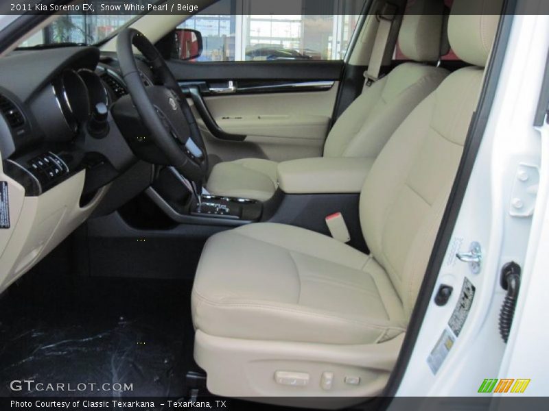 Snow White Pearl / Beige 2011 Kia Sorento EX