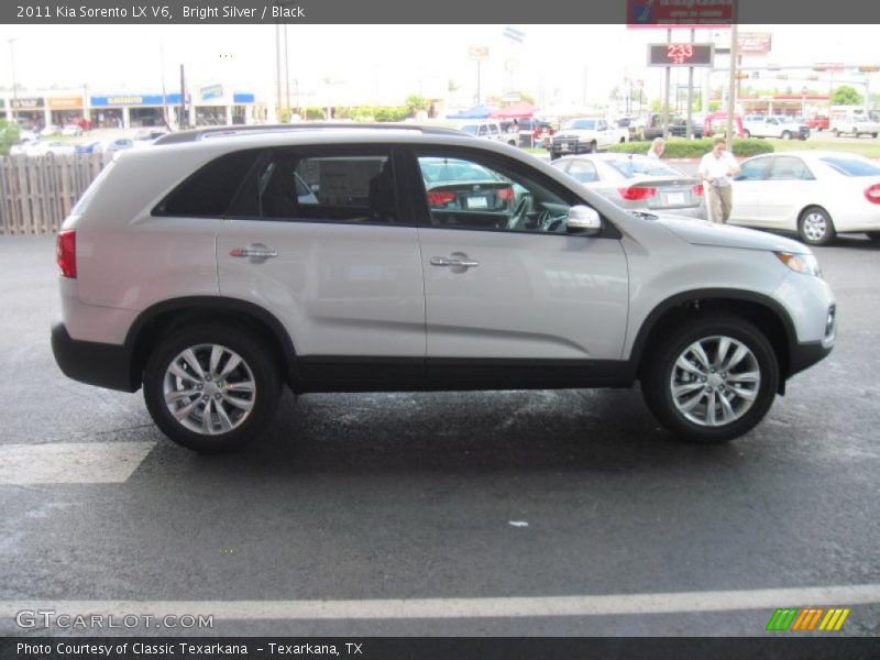 Bright Silver / Black 2011 Kia Sorento LX V6