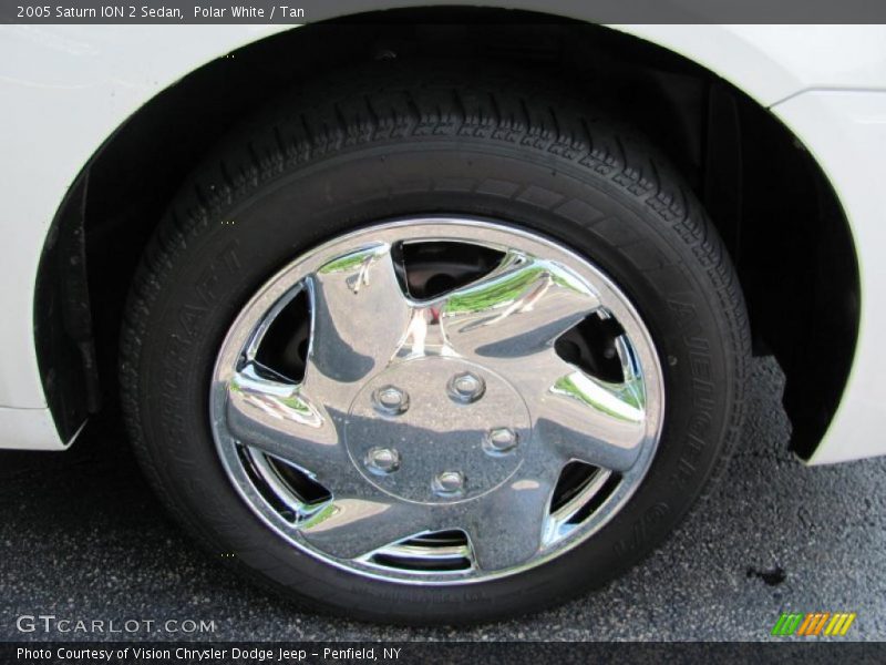 Polar White / Tan 2005 Saturn ION 2 Sedan