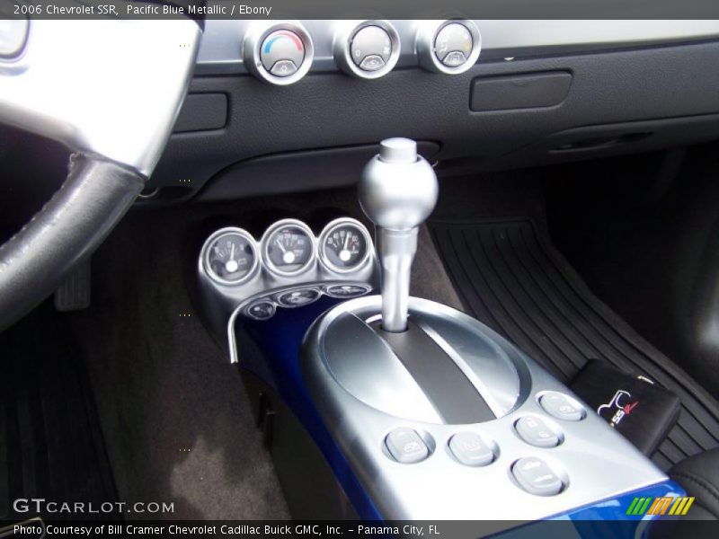 Pacific Blue Metallic / Ebony 2006 Chevrolet SSR