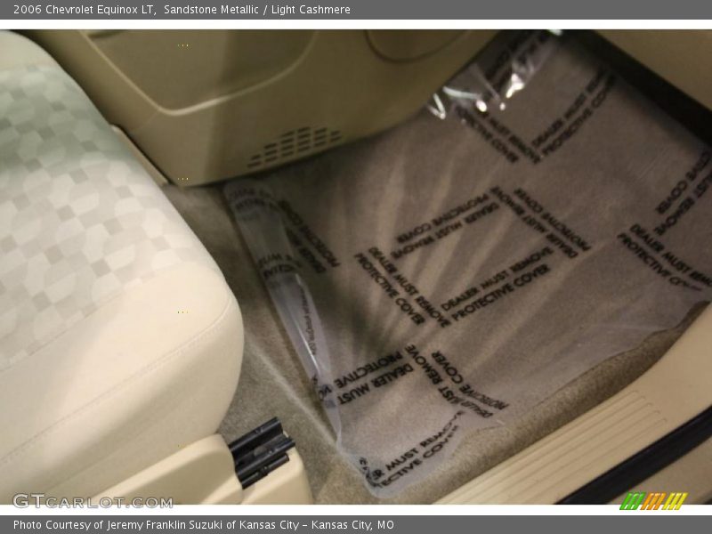 Sandstone Metallic / Light Cashmere 2006 Chevrolet Equinox LT