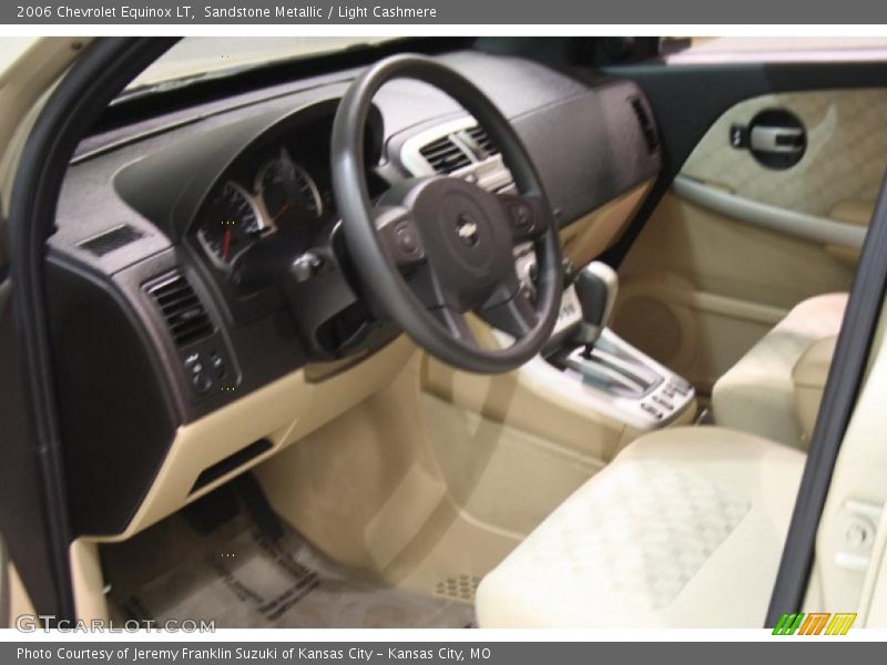 Sandstone Metallic / Light Cashmere 2006 Chevrolet Equinox LT