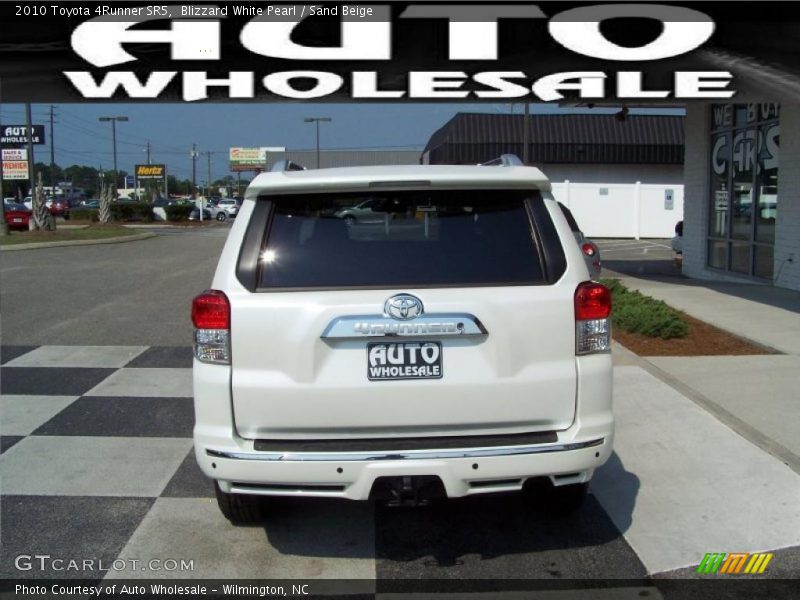Blizzard White Pearl / Sand Beige 2010 Toyota 4Runner SR5