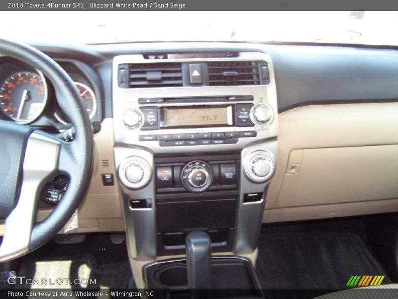 Blizzard White Pearl / Sand Beige 2010 Toyota 4Runner SR5