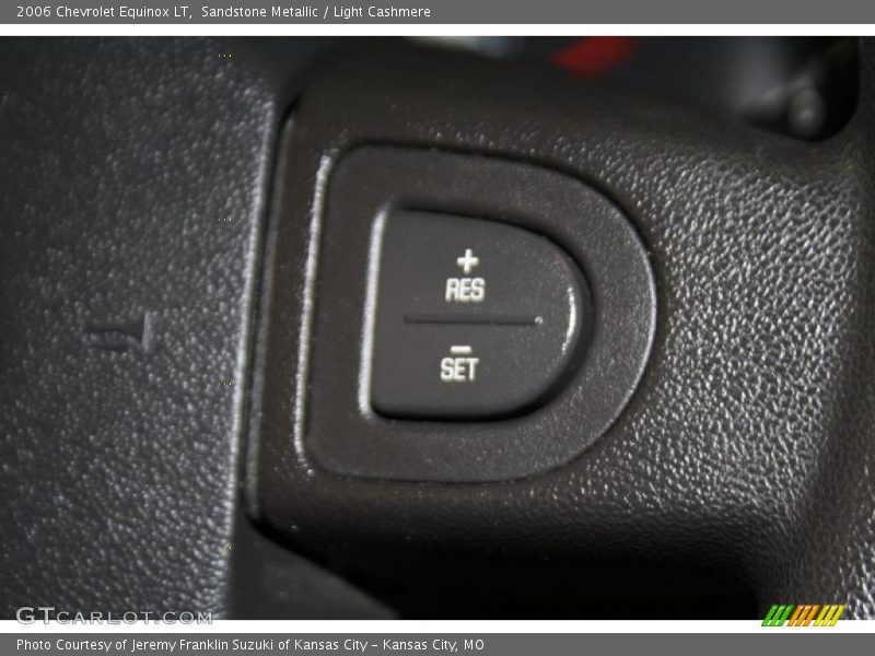 Sandstone Metallic / Light Cashmere 2006 Chevrolet Equinox LT