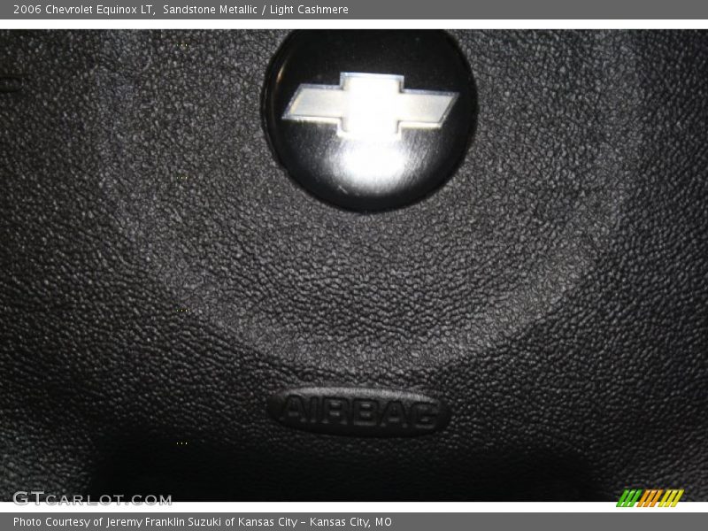 Sandstone Metallic / Light Cashmere 2006 Chevrolet Equinox LT