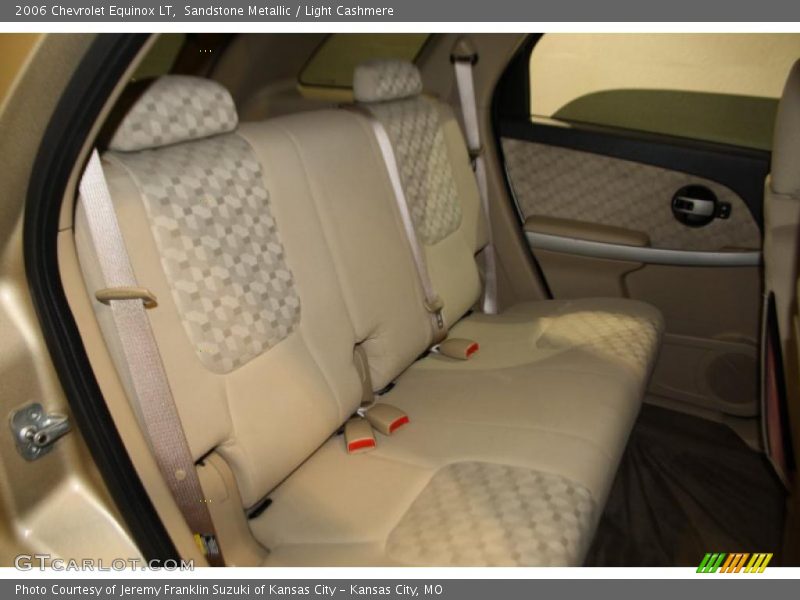 Sandstone Metallic / Light Cashmere 2006 Chevrolet Equinox LT