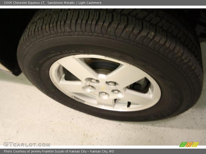 Sandstone Metallic / Light Cashmere 2006 Chevrolet Equinox LT