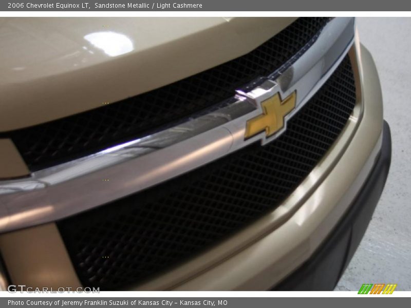 Sandstone Metallic / Light Cashmere 2006 Chevrolet Equinox LT