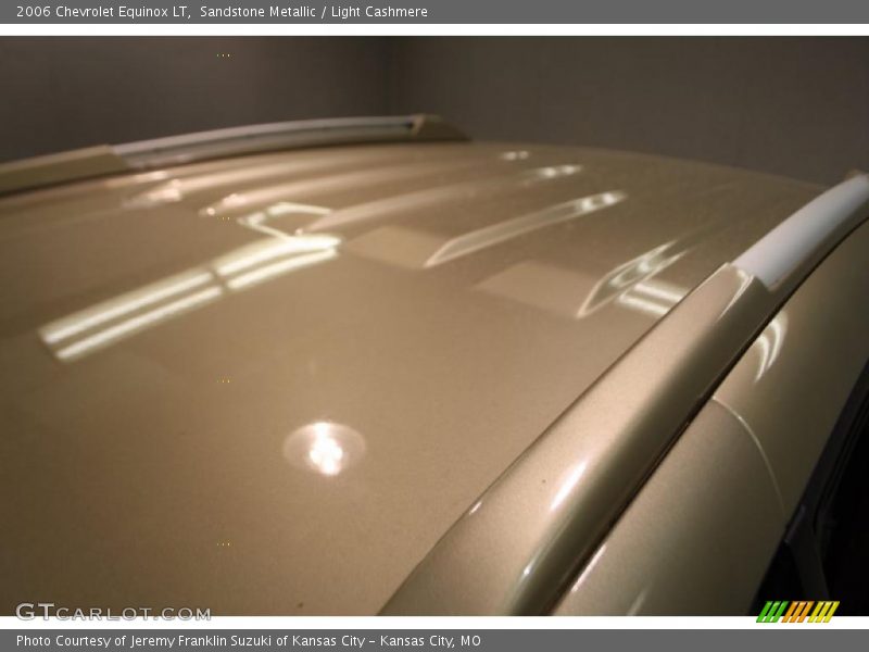 Sandstone Metallic / Light Cashmere 2006 Chevrolet Equinox LT