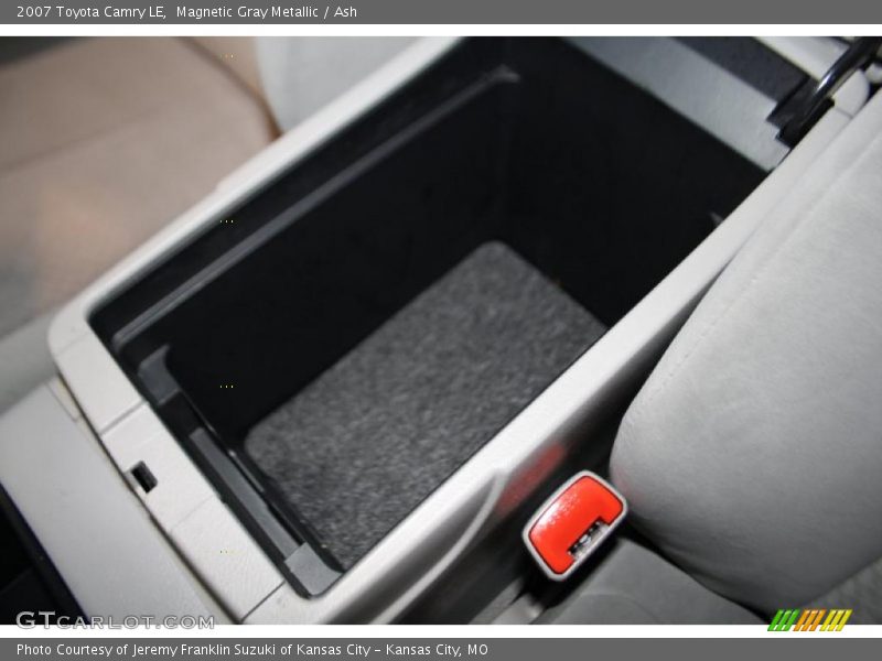 Magnetic Gray Metallic / Ash 2007 Toyota Camry LE