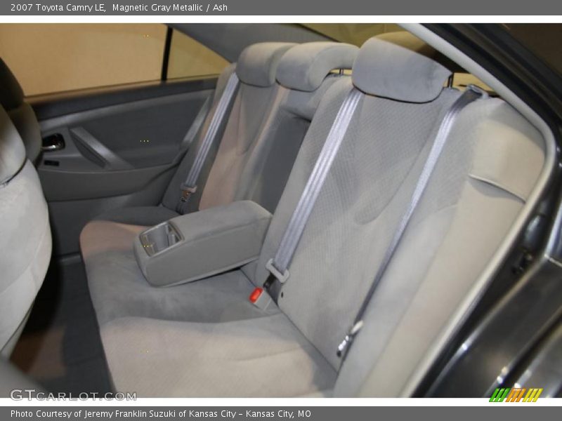Magnetic Gray Metallic / Ash 2007 Toyota Camry LE