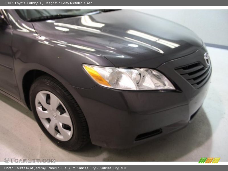 Magnetic Gray Metallic / Ash 2007 Toyota Camry LE