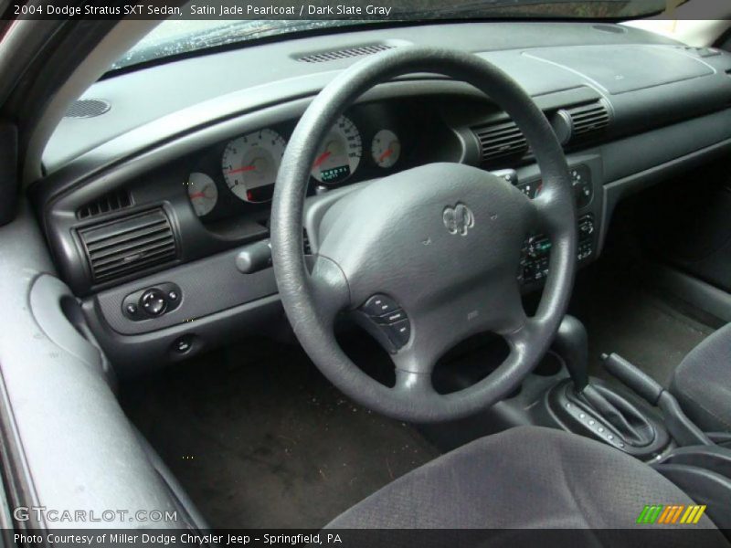 Satin Jade Pearlcoat / Dark Slate Gray 2004 Dodge Stratus SXT Sedan