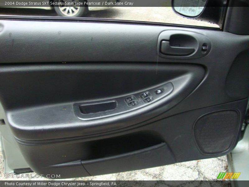 Satin Jade Pearlcoat / Dark Slate Gray 2004 Dodge Stratus SXT Sedan