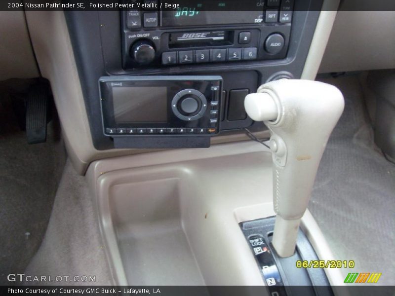 Polished Pewter Metallic / Beige 2004 Nissan Pathfinder SE