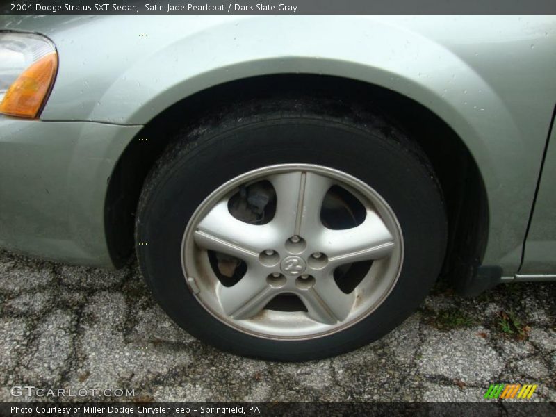 Satin Jade Pearlcoat / Dark Slate Gray 2004 Dodge Stratus SXT Sedan