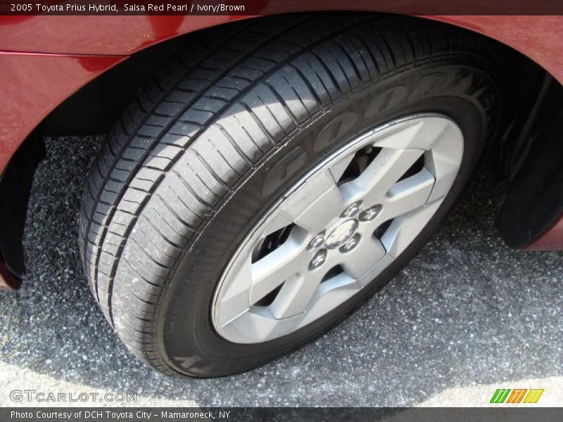 Salsa Red Pearl / Ivory/Brown 2005 Toyota Prius Hybrid