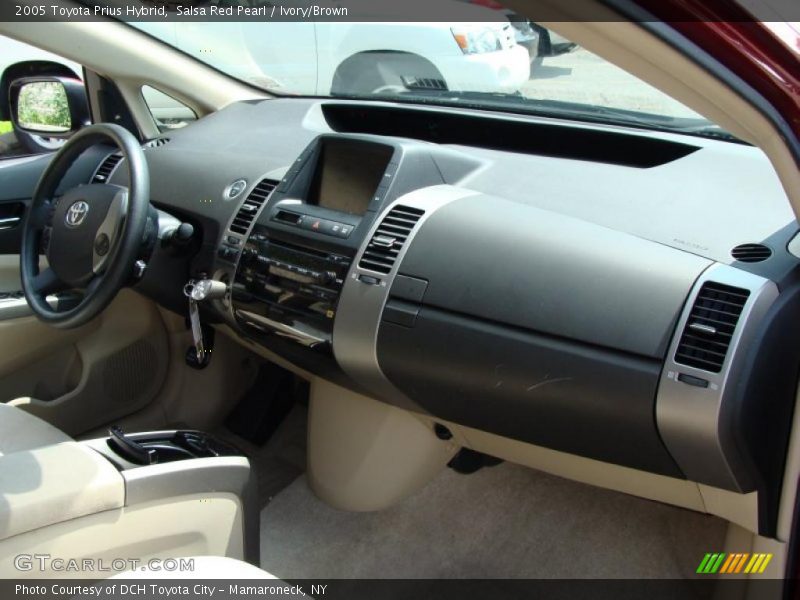 Salsa Red Pearl / Ivory/Brown 2005 Toyota Prius Hybrid