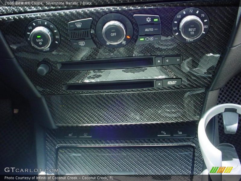 Silverstone Metallic / Black 2006 BMW M6 Coupe