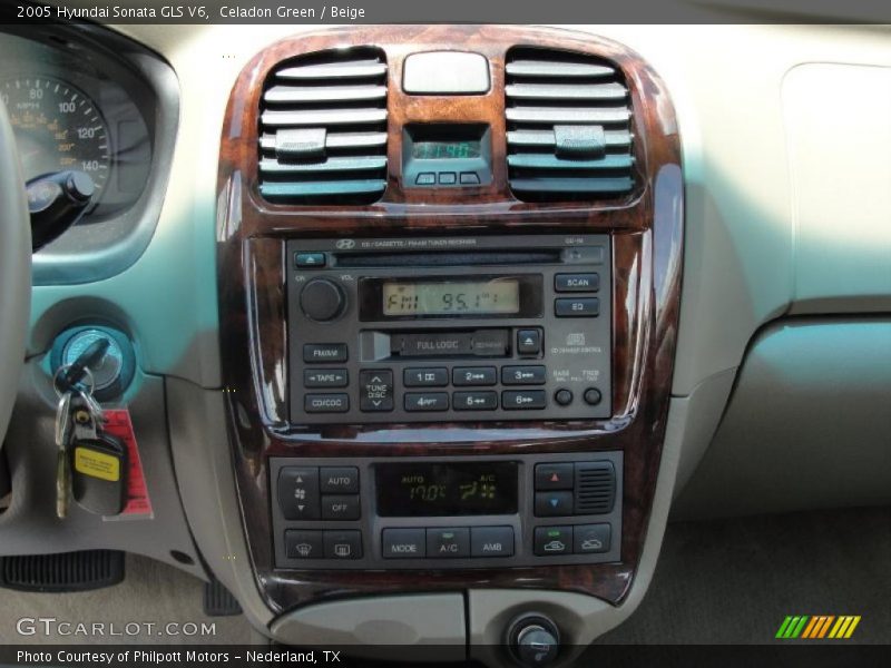 Celadon Green / Beige 2005 Hyundai Sonata GLS V6