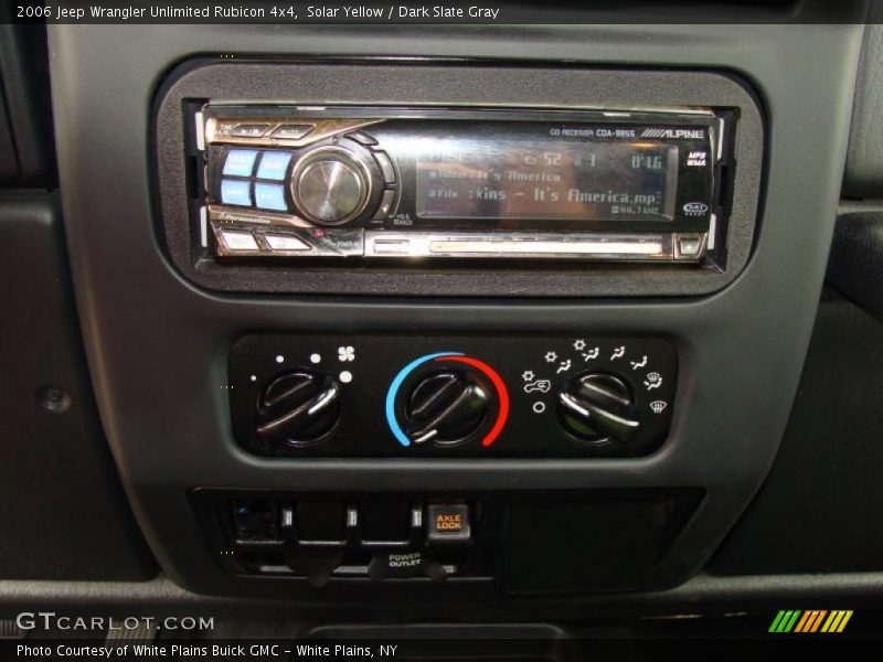 Solar Yellow / Dark Slate Gray 2006 Jeep Wrangler Unlimited Rubicon 4x4