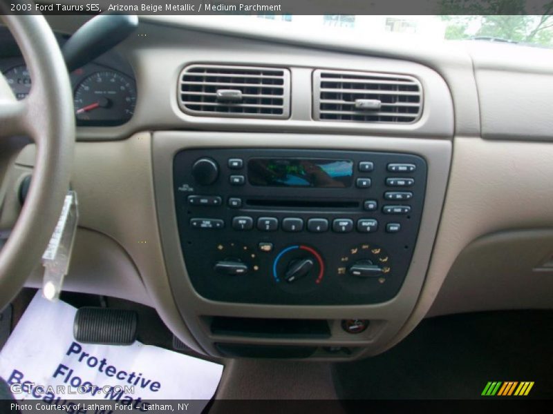 Arizona Beige Metallic / Medium Parchment 2003 Ford Taurus SES