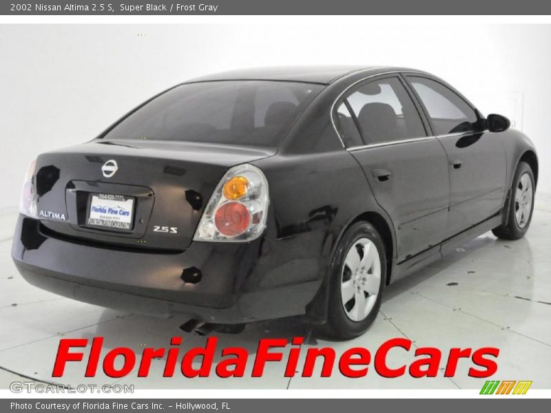 Super Black / Frost Gray 2002 Nissan Altima 2.5 S