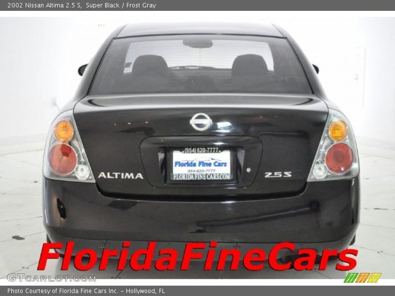 Super Black / Frost Gray 2002 Nissan Altima 2.5 S