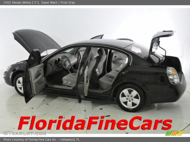 Super Black / Frost Gray 2002 Nissan Altima 2.5 S