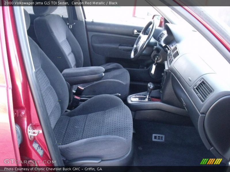 Canyon Red Metallic / Black 2000 Volkswagen Jetta GLS TDI Sedan