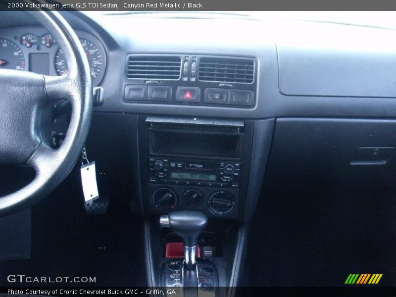 Canyon Red Metallic / Black 2000 Volkswagen Jetta GLS TDI Sedan