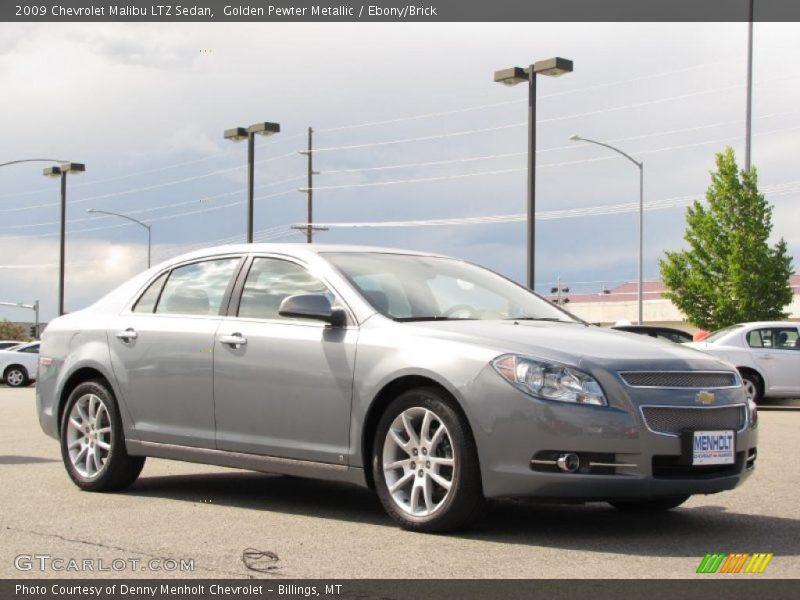 Front 3/4 View of 2009 Malibu LTZ Sedan