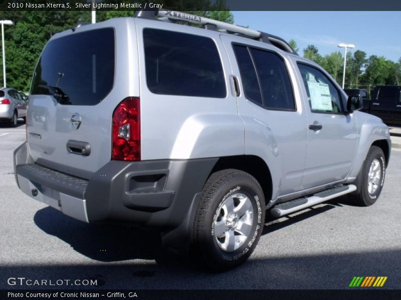 Silver Lightning Metallic / Gray 2010 Nissan Xterra S