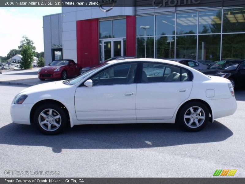 Satin White Pearl / Blond 2006 Nissan Altima 2.5 SL