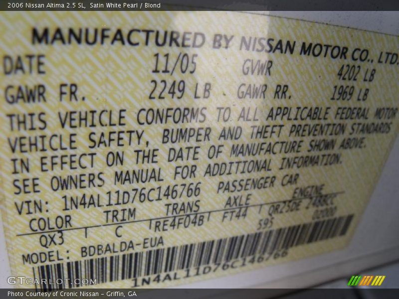 Satin White Pearl / Blond 2006 Nissan Altima 2.5 SL