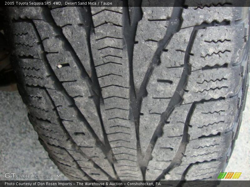 Desert Sand Mica / Taupe 2005 Toyota Sequoia SR5 4WD