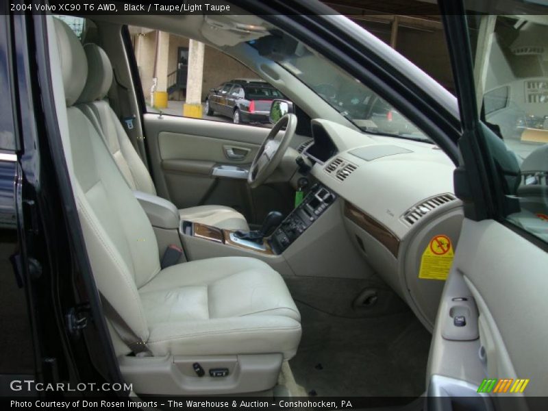 Black / Taupe/Light Taupe 2004 Volvo XC90 T6 AWD
